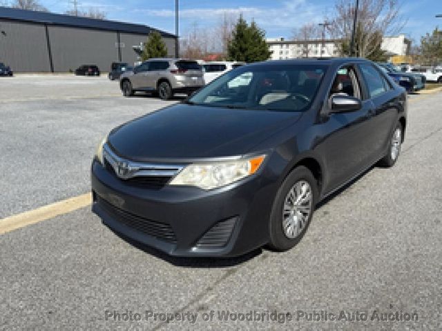 2012 Toyota Camry 4dr Sedan I4 Automatic LE - 23000129 - 0