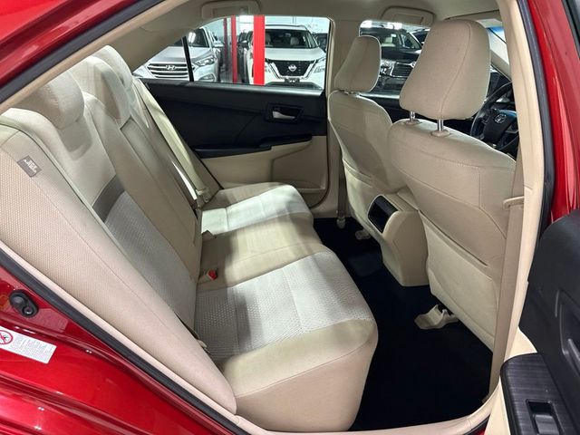 2012 Toyota Camry 4dr Sedan I4 Automatic LE - 23031662 - 28