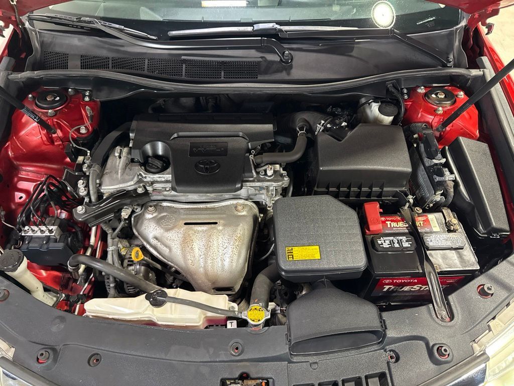2012 Toyota Camry 4dr Sedan I4 Automatic LE - 23031662 - 36