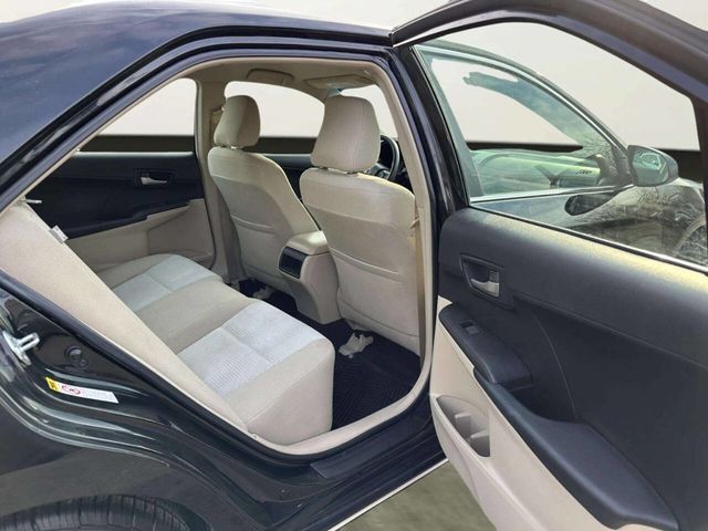 2012 Toyota Camry 4dr Sedan I4 Automatic LE - 22991141 - 15