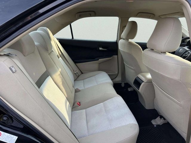 2012 Toyota Camry 4dr Sedan I4 Automatic LE - 22991141 - 16