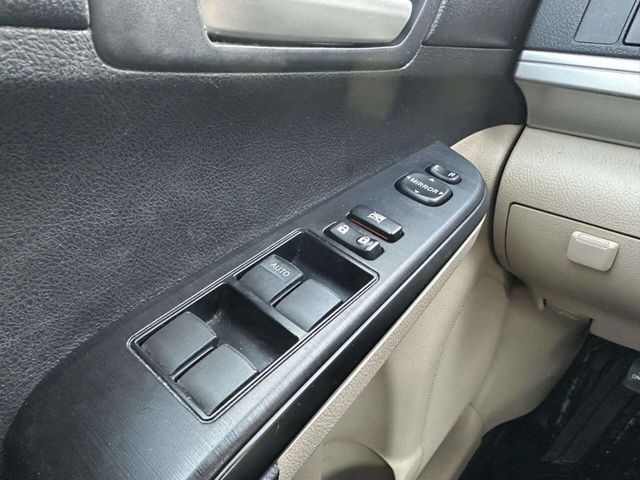 2012 Toyota Camry 4dr Sedan I4 Automatic LE - 22991141 - 23