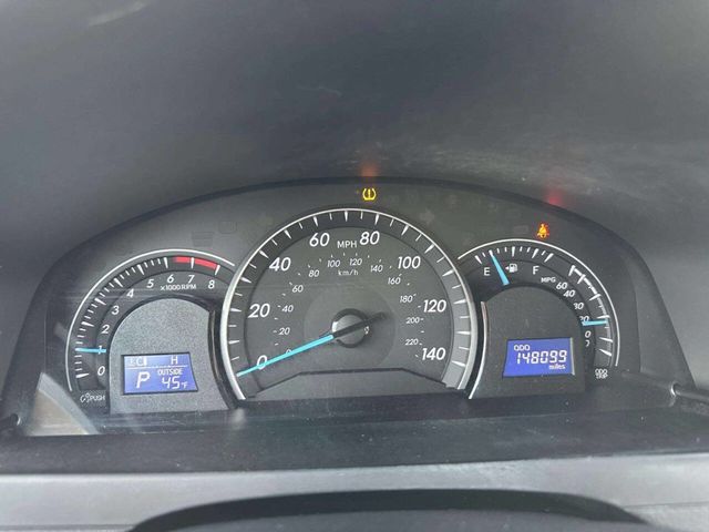 2012 Toyota Camry 4dr Sedan I4 Automatic LE - 22991141 - 25