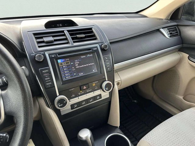 2012 Toyota Camry 4dr Sedan I4 Automatic LE - 22991141 - 27