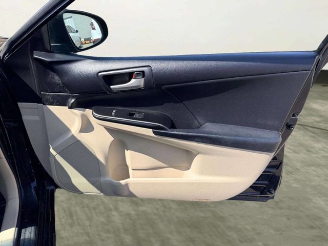 2012 Toyota Camry 4dr Sedan I4 Automatic LE - 23009099 - 21