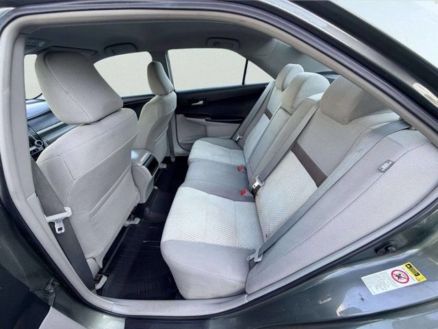 2012 Toyota Camry 4dr Sedan I4 Automatic LE - 23050913 - 21