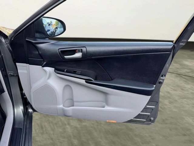 2012 Toyota Camry 4dr Sedan I4 Automatic LE - 23050913 - 26