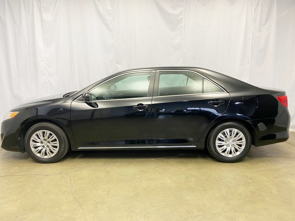 2012 Toyota Camry 4dr Sedan I4 Automatic LE - 22700335 - 1