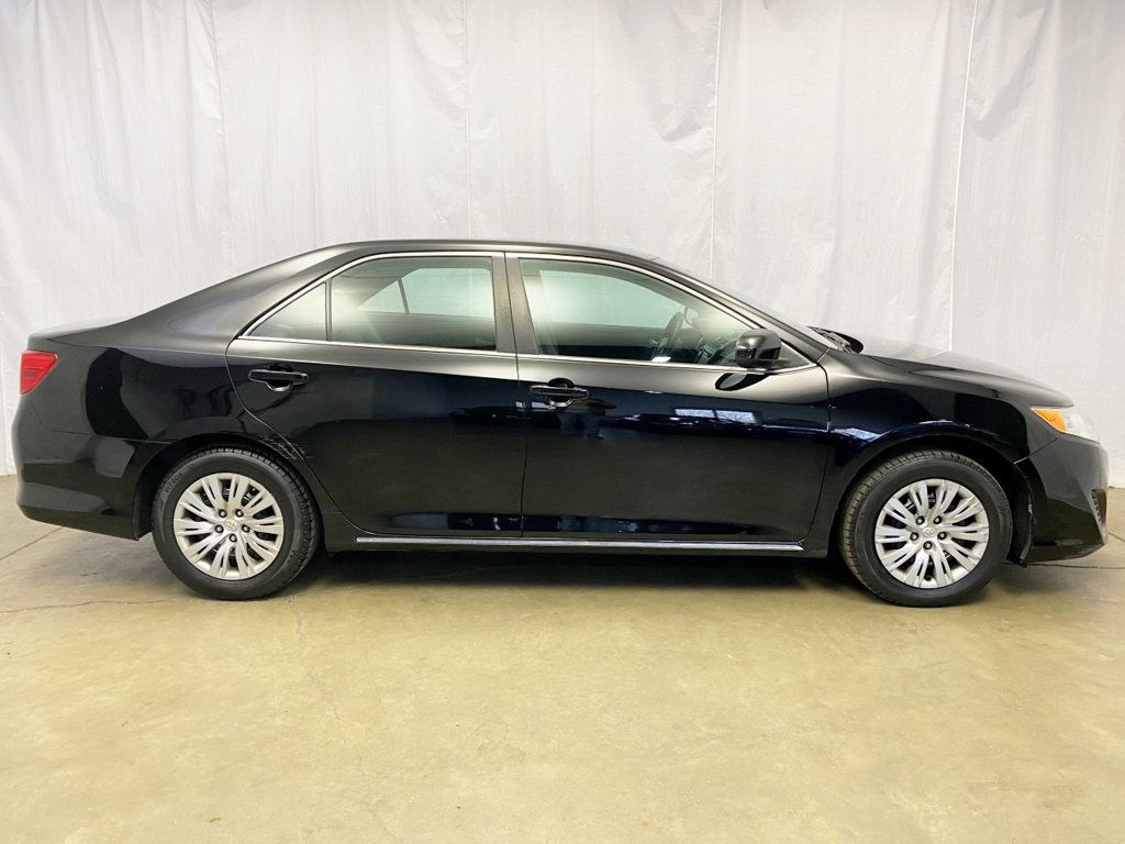 2012 Toyota Camry 4dr Sedan I4 Automatic LE - 22700335 - 4