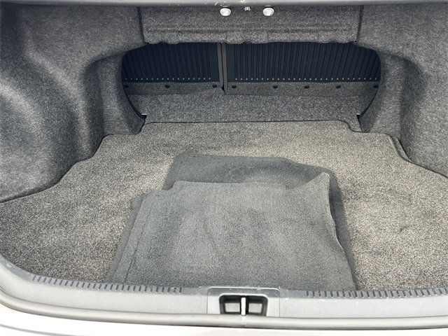 2012 Toyota Camry 4dr Sedan I4 Automatic LE - 22978671 - 13