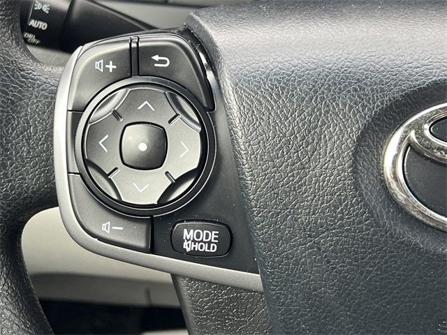 2012 Toyota Camry 4dr Sedan I4 Automatic LE - 22978671 - 19