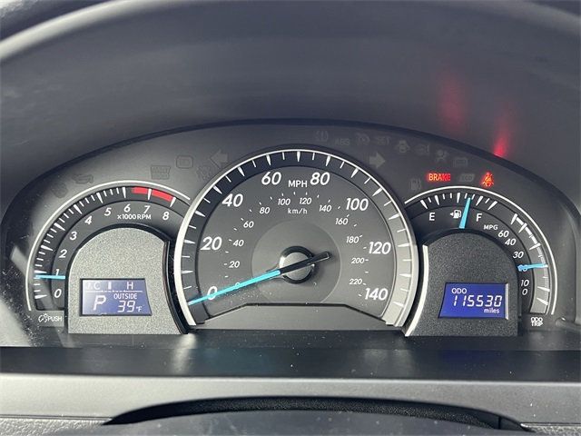 2012 Toyota Camry 4dr Sedan I4 Automatic LE - 22978671 - 21