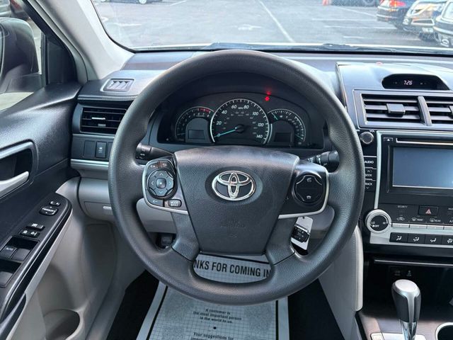 2012 Toyota Camry 4dr Sedan I4 Automatic LE - 22993971 - 14