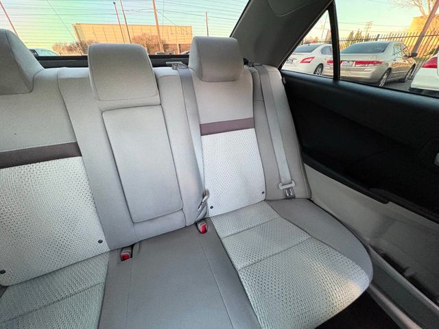 2012 Toyota Camry 4dr Sedan I4 Automatic LE - 22993971 - 18