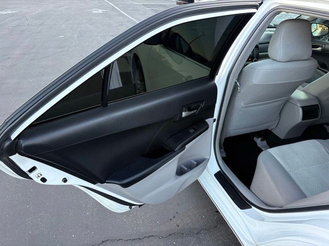 2012 Toyota Camry 4dr Sedan I4 Automatic LE - 22993971 - 22