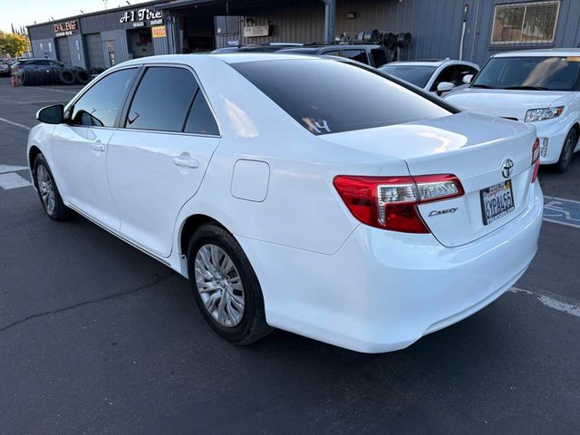 2012 Toyota Camry 4dr Sedan I4 Automatic LE - 22993971 - 6
