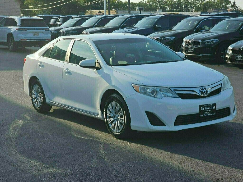 2012 Toyota Camry LE photo 7
