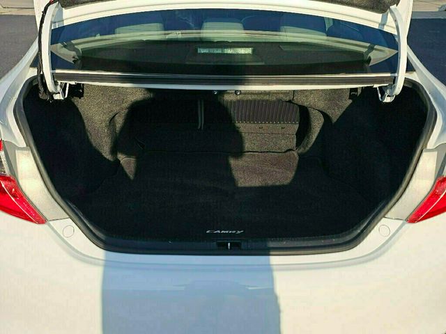 2012 Toyota Camry 4dr Sedan I4 Automatic LE - 22907951 - 32