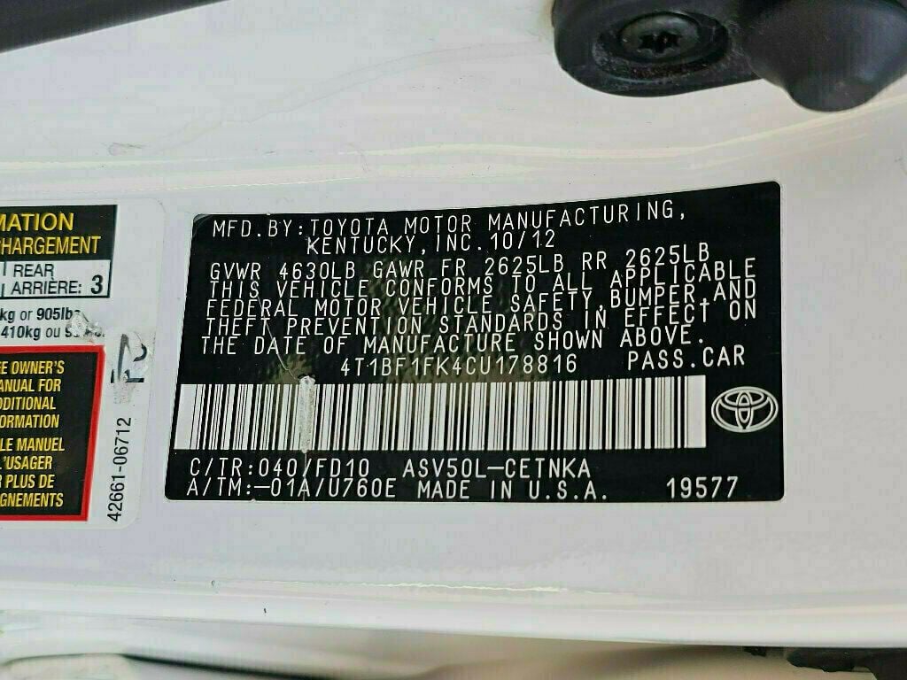 2012 Toyota Camry LE photo 25
