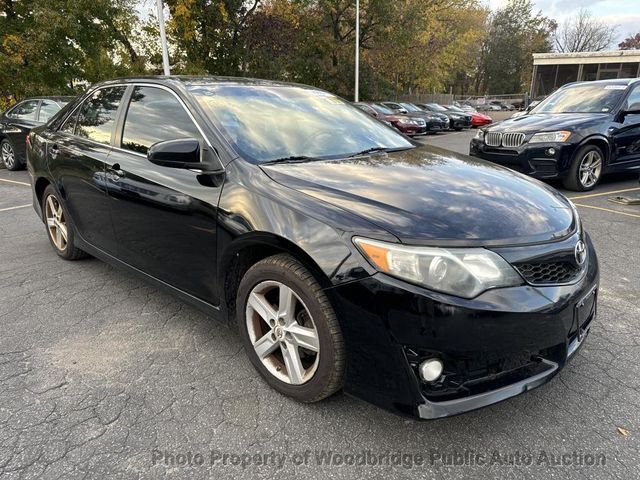 2012 Toyota Camry 4dr Sedan I4 Automatic SE - 22744484 - 2