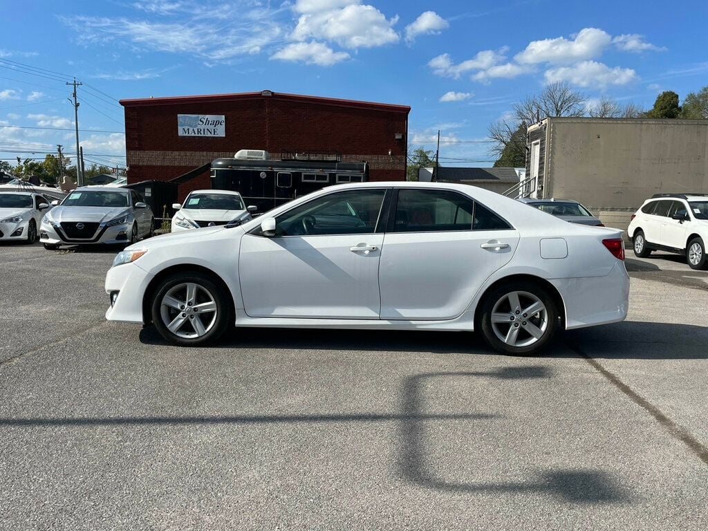 2012 Toyota Camry 4dr Sedan I4 Automatic SE - 22619356 - 2