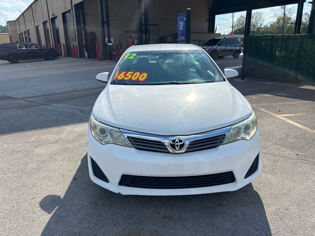 2012 Toyota Camry 4dr Sedan I4 Automatic SE - 23082113 - 1
