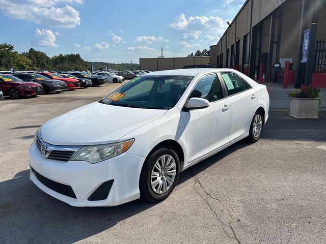 2012 Toyota Camry 4dr Sedan I4 Automatic SE - 23082113 - 2