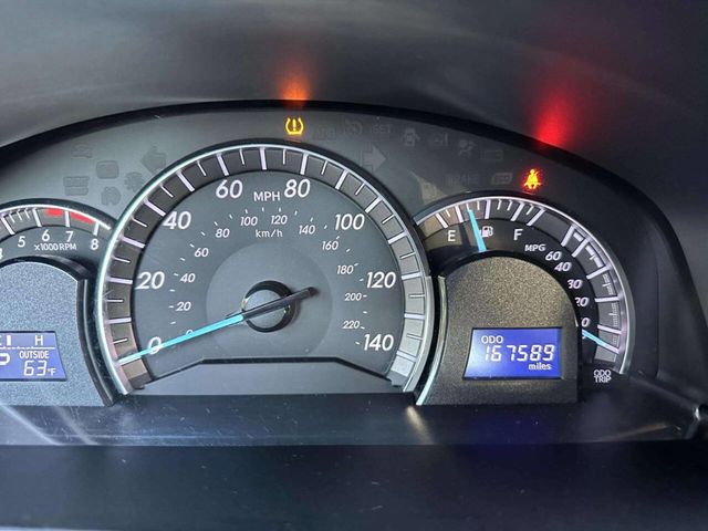 2012 Toyota Camry 4dr Sedan I4 Automatic SE - 22941951 - 27