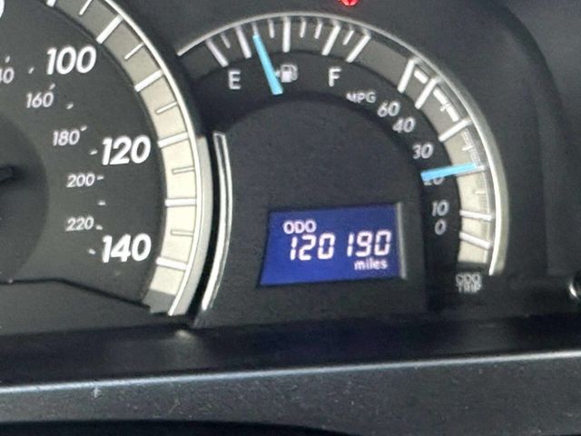 2012 Toyota Camry 4dr Sedan I4 Automatic SE - 22952530 - 23