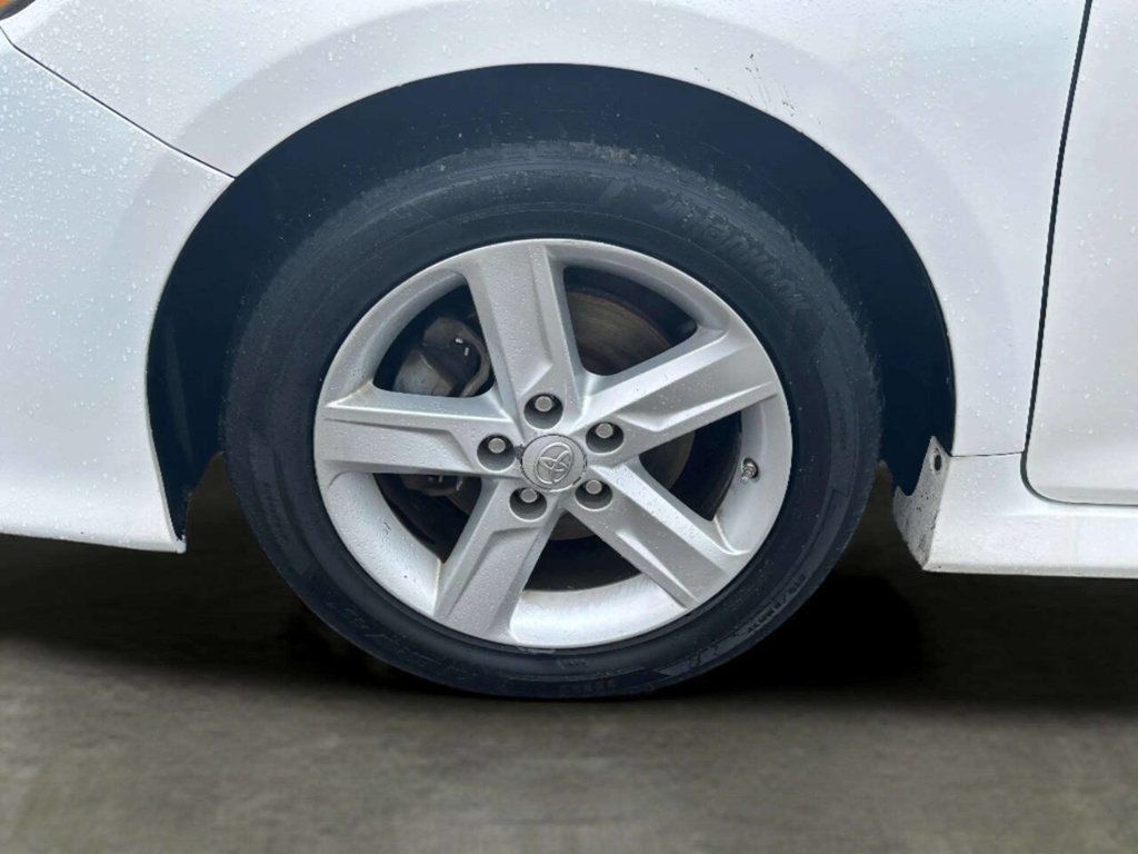2012 Toyota Camry 4dr Sedan I4 Automatic SE - 22952530 - 27