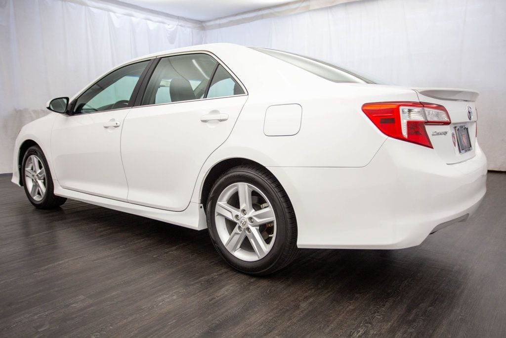 2012 Toyota Camry 4dr Sedan I4 Automatic SE - 22493919 - 30