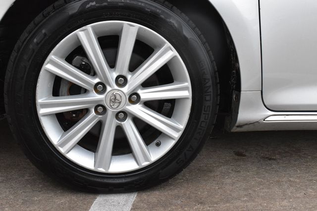 2012 Toyota Camry 4dr Sedan I4 Automatic XLE - 22922395 - 10