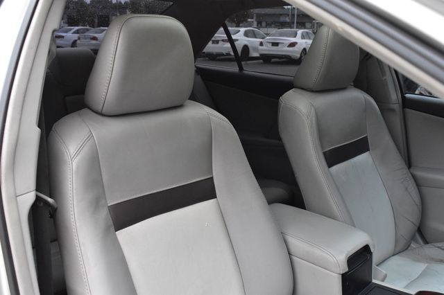 2012 Toyota Camry 4dr Sedan I4 Automatic XLE - 22922395 - 17
