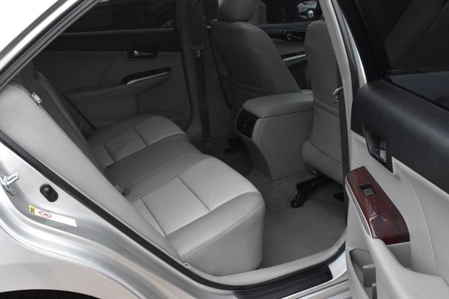 2012 Toyota Camry 4dr Sedan I4 Automatic XLE - 22922395 - 24