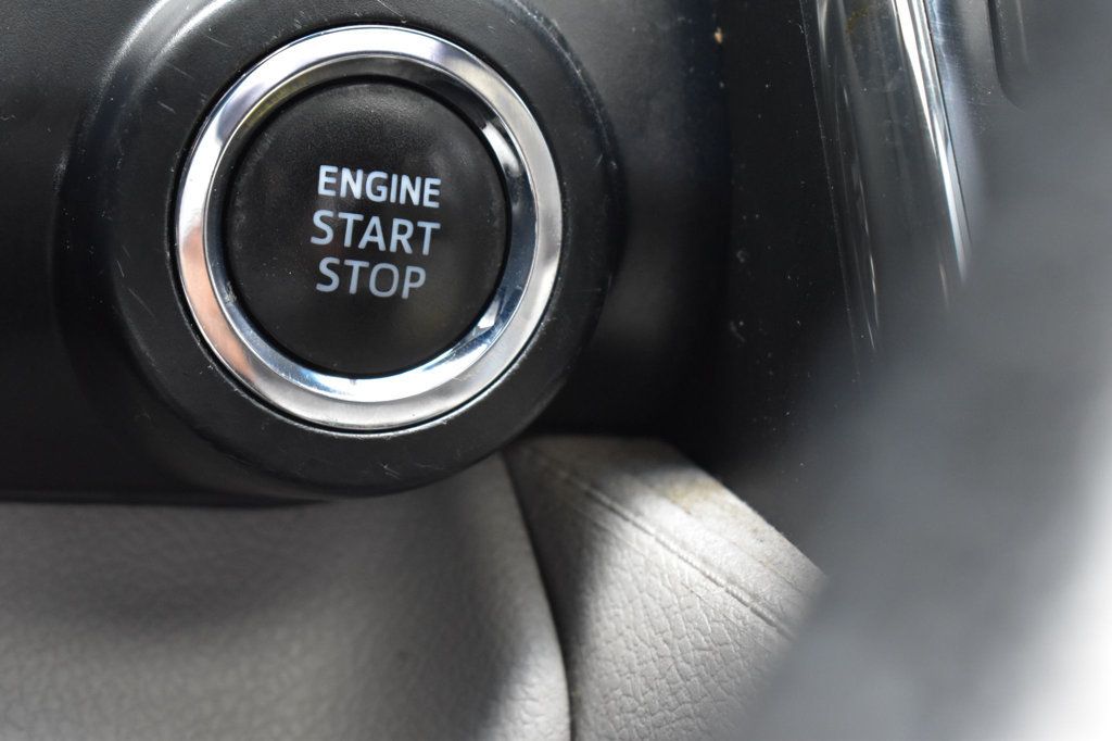 2012 Toyota Camry 4dr Sedan I4 Automatic XLE - 22922395 - 27