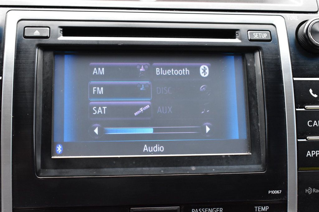 2012 Toyota Camry 4dr Sedan I4 Automatic XLE - 22922395 - 30