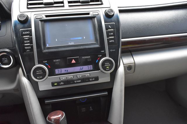2012 Toyota Camry 4dr Sedan I4 Automatic XLE - 22922395 - 33