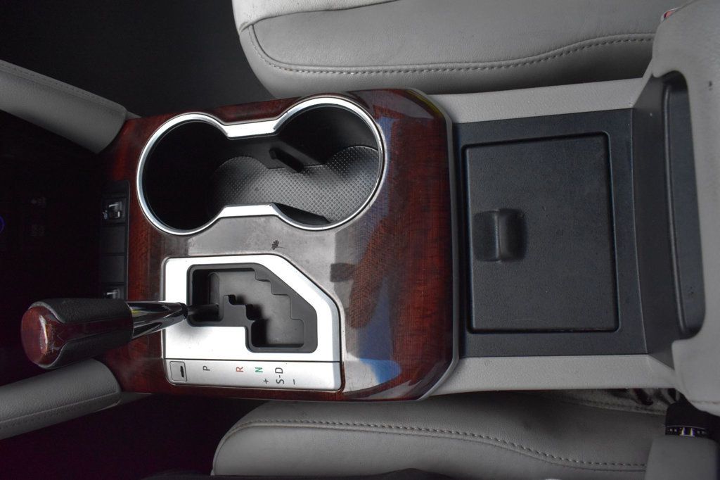 2012 Toyota Camry 4dr Sedan I4 Automatic XLE - 22922395 - 37