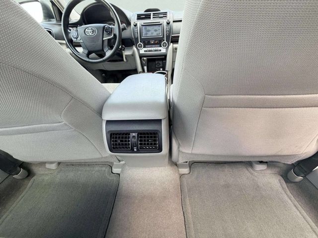 2012 Toyota Camry 4dr Sedan I4 Automatic XLE - 23037729 - 24