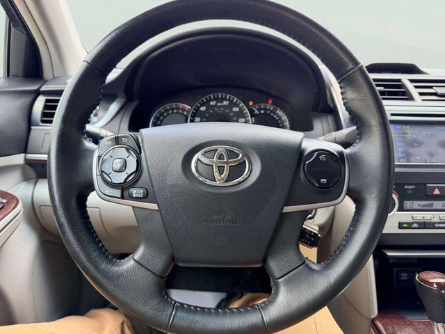 2012 Toyota Camry 4dr Sedan I4 Automatic XLE - 23037729 - 27