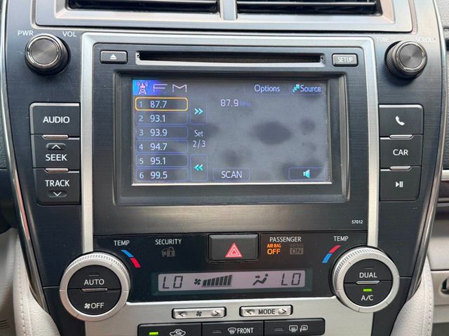 2012 Toyota Camry 4dr Sedan I4 Automatic XLE - 23037729 - 36