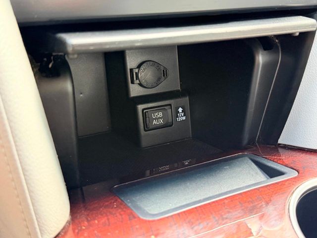 2012 Toyota Camry 4dr Sedan I4 Automatic XLE - 23037729 - 40