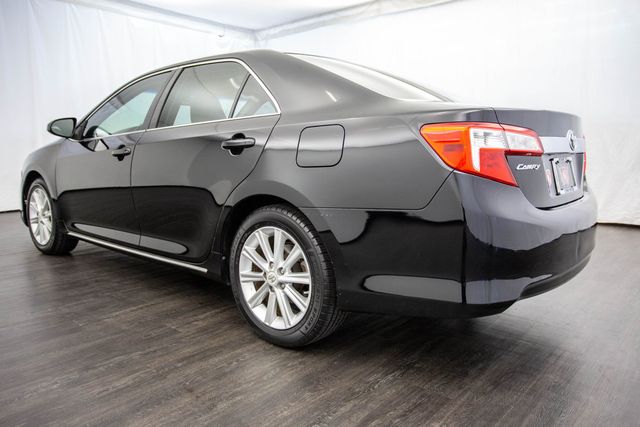 2012 Toyota Camry 4dr Sedan I4 Automatic XLE - 22585765 - 30