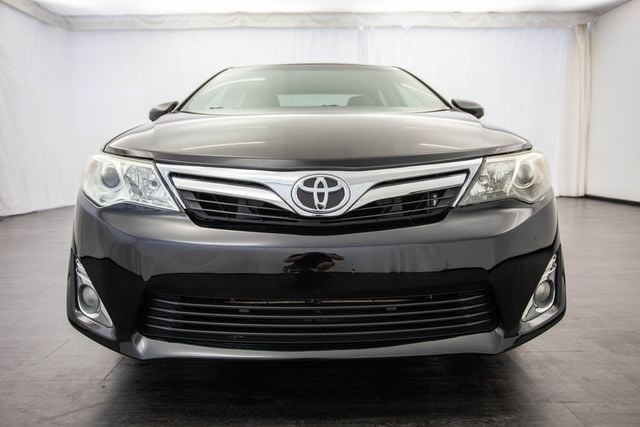 2012 Toyota Camry 4dr Sedan I4 Automatic XLE - 22585765 - 35