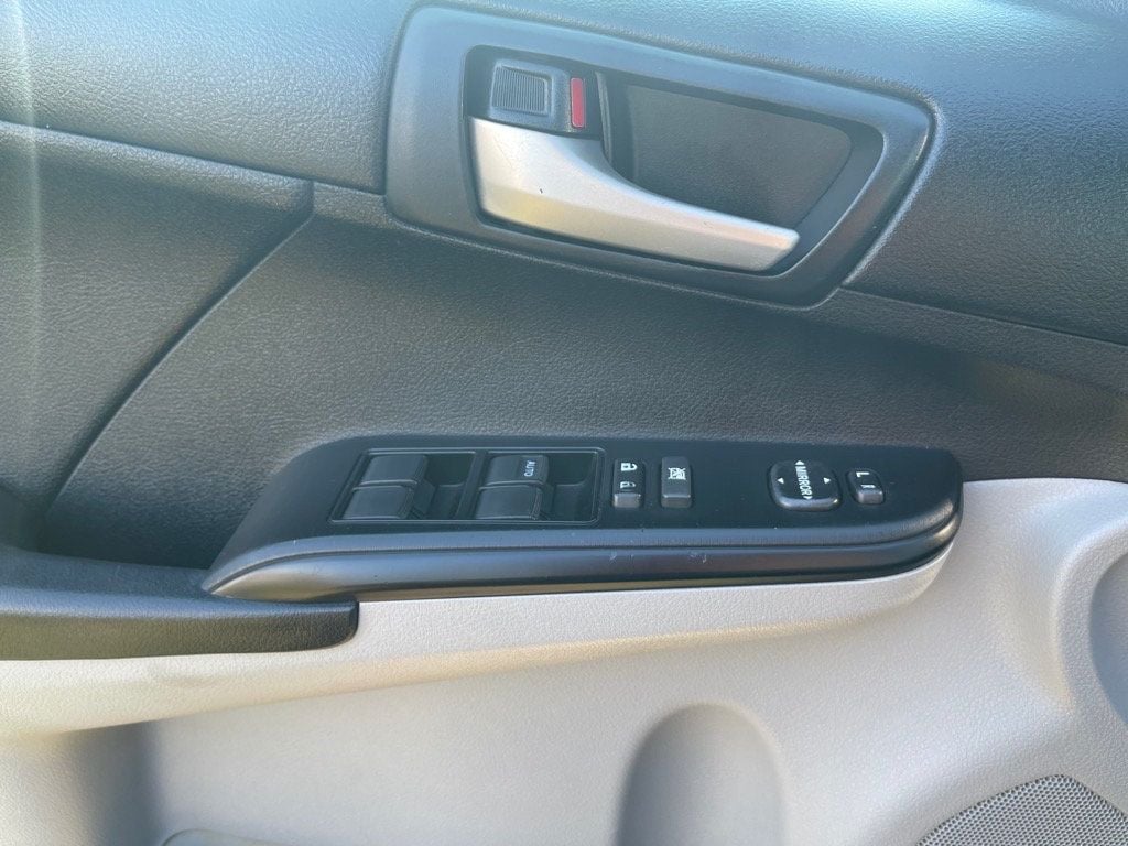 2012 Toyota Camry BASE - 22959230 - 14