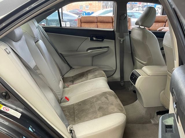 2012 Toyota Camry Hybrid 4dr Sedan LE - 22998237 - 17