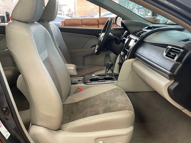 2012 Toyota Camry Hybrid 4dr Sedan LE - 22998237 - 18