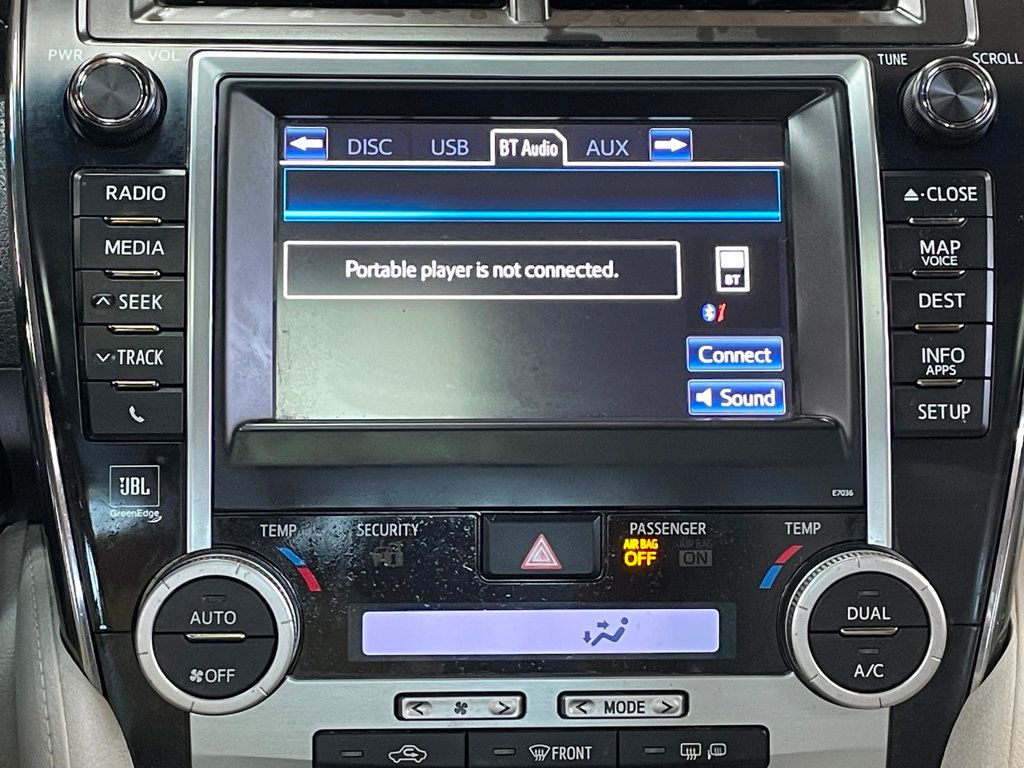 2012 Toyota Camry Hybrid 4dr Sedan LE - 22998237 - 23