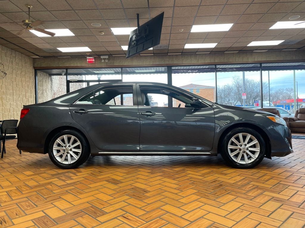 2012 Toyota Camry Hybrid 4dr Sedan LE - 22998237 - 6
