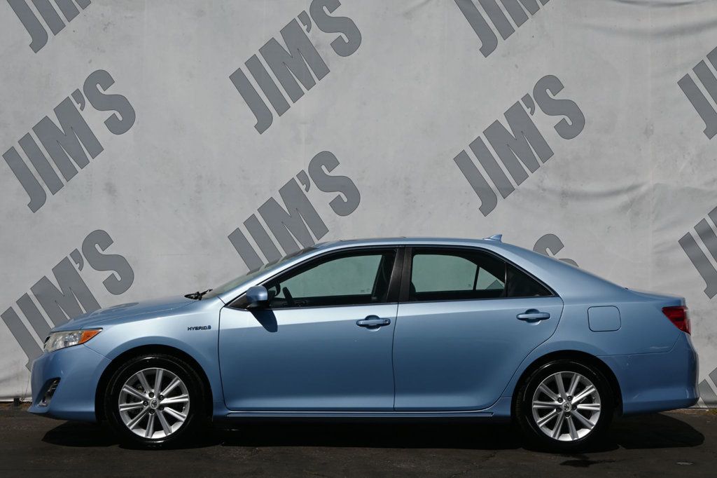 2012 Toyota Camry Hybrid XLE photo 4